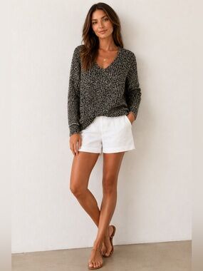 LINE V Neck sweater - M